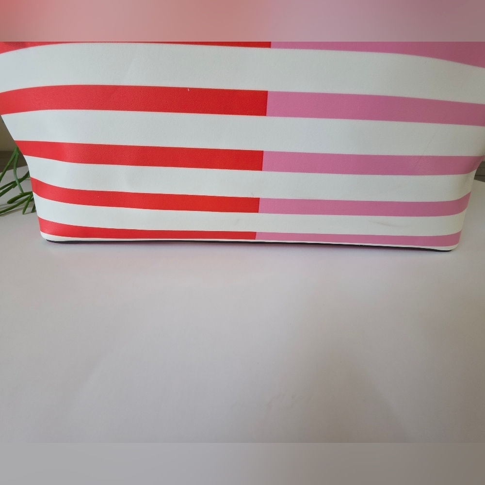 Kate Spade New York Zina Large Tote Pink - Red Stripe Spade Charm - Picture 6 of 16